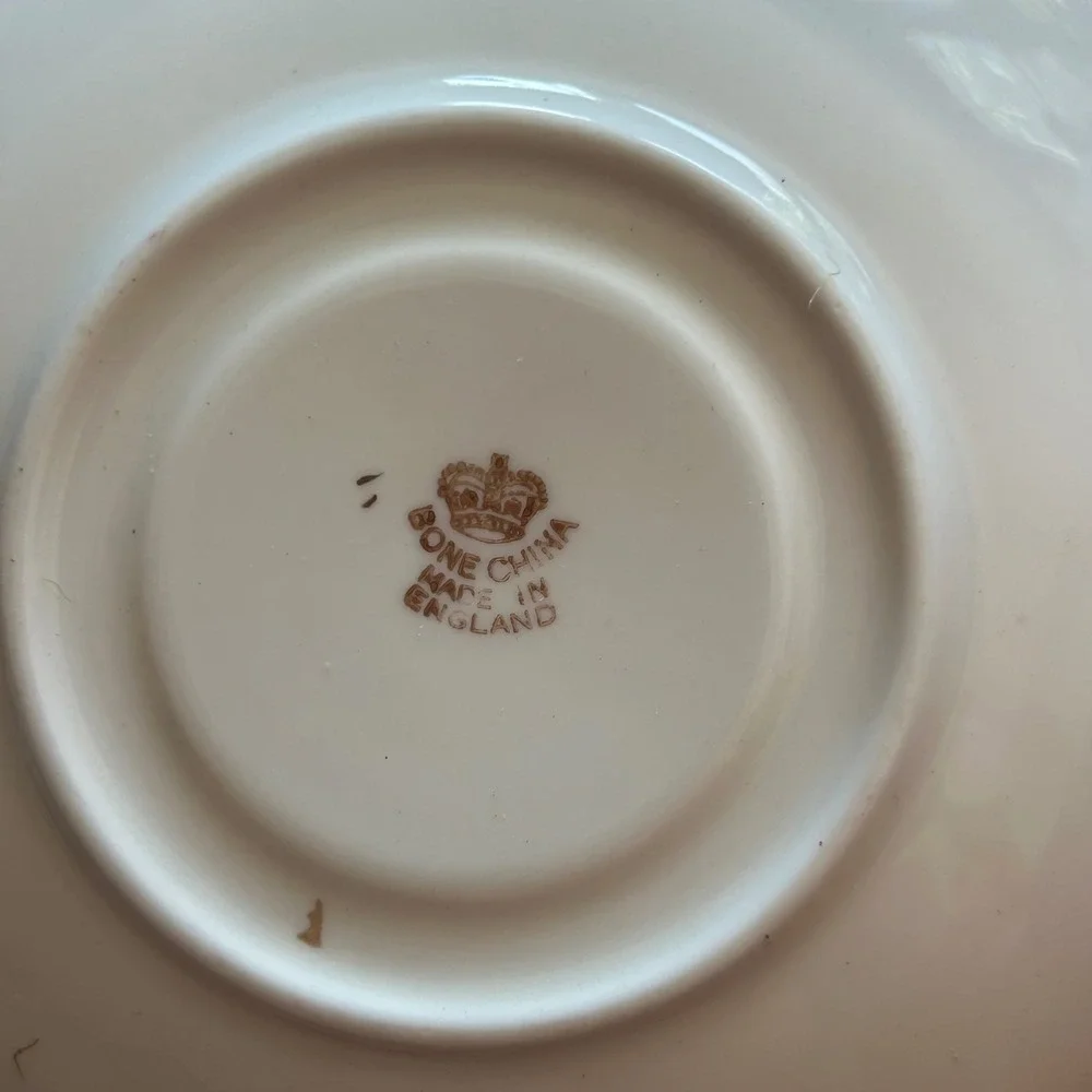 Lefton Bone China Teacup Saucer Sets Made in England Floral Gold Trim 2 Pairs